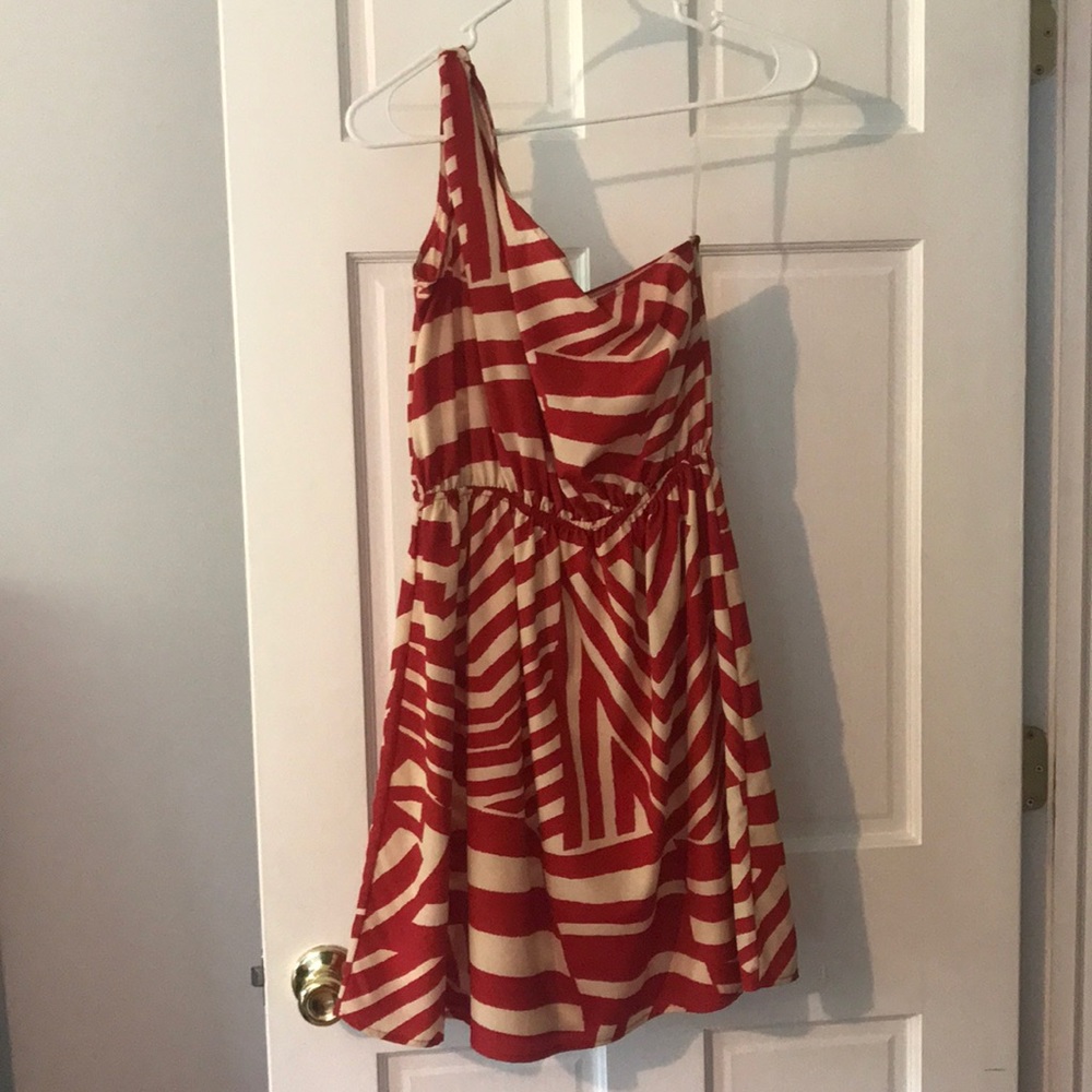 One shoulder geometric dress